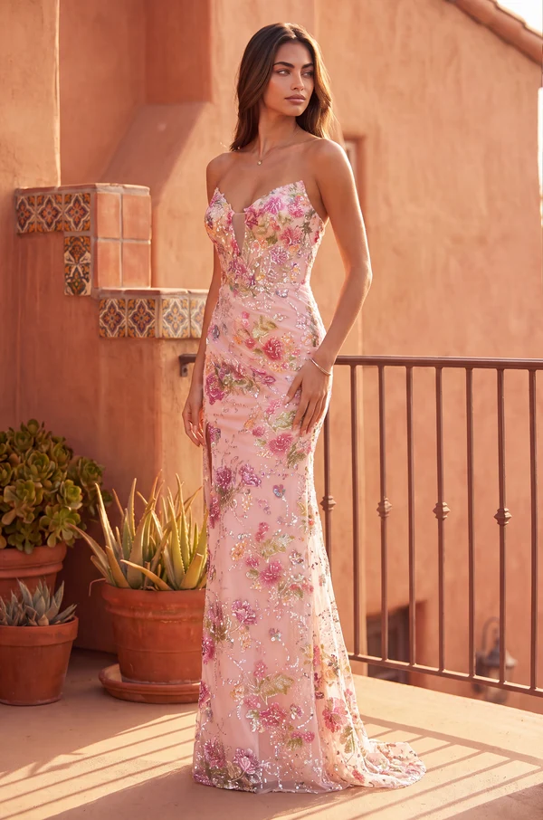 Prom Dress Shopping in Glendale: 5 Formalwear Options